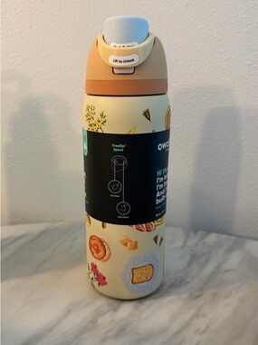 Brunch Bunch 32oz Owala BNWT